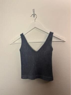 Aura Seamless Ribbed Crop Top Size S/M